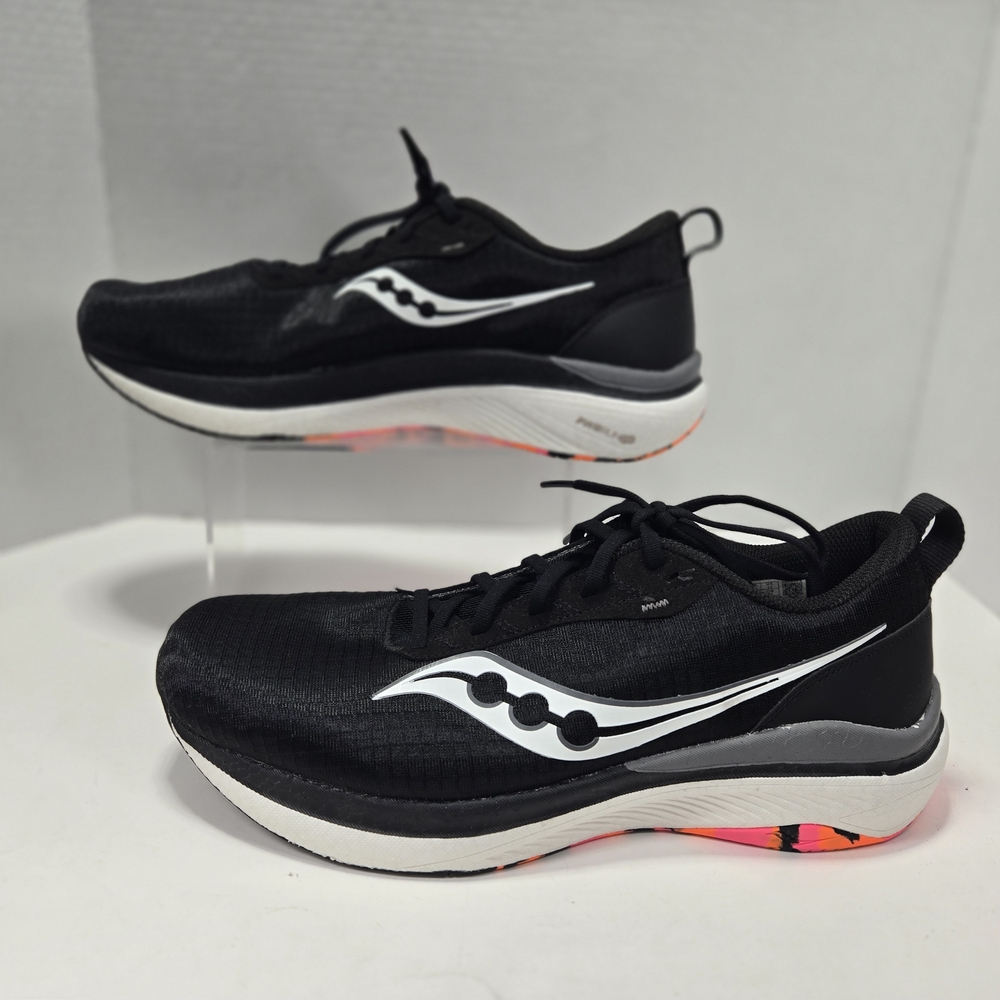 Saucony Freedom Crossport Black and White Neon Running Shoes Men's Size 13